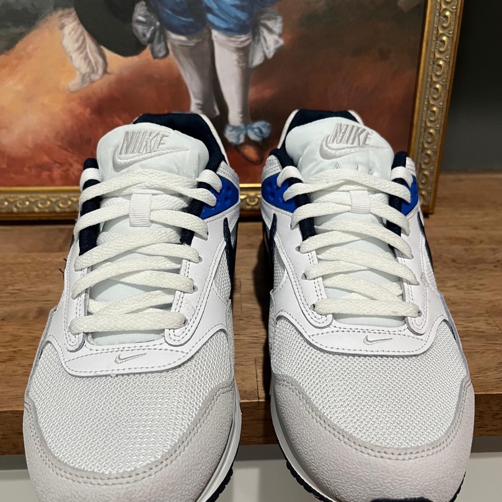 Nike Air Max Correlate White & Royal Blue Low-Top Sneakers.